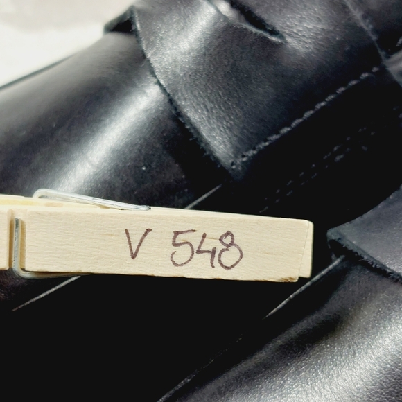 NEW Florsheim Black Leather Almond Toe Classic Slip On Loafers V548 main image 9